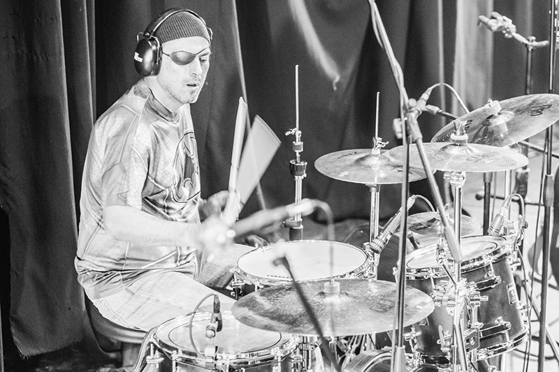 Jose Domingo CHUMA, Grupo Nadie