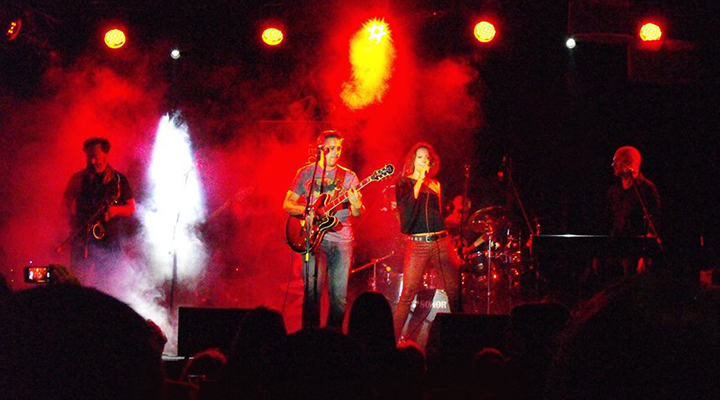 Magnolia Bar, Chillan